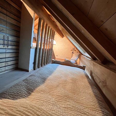 Rochesson Gite Roche Des Ducs Avec Piscine Toute L'Annee, Spa, Sauna, Hammam المظهر الخارجي الصورة