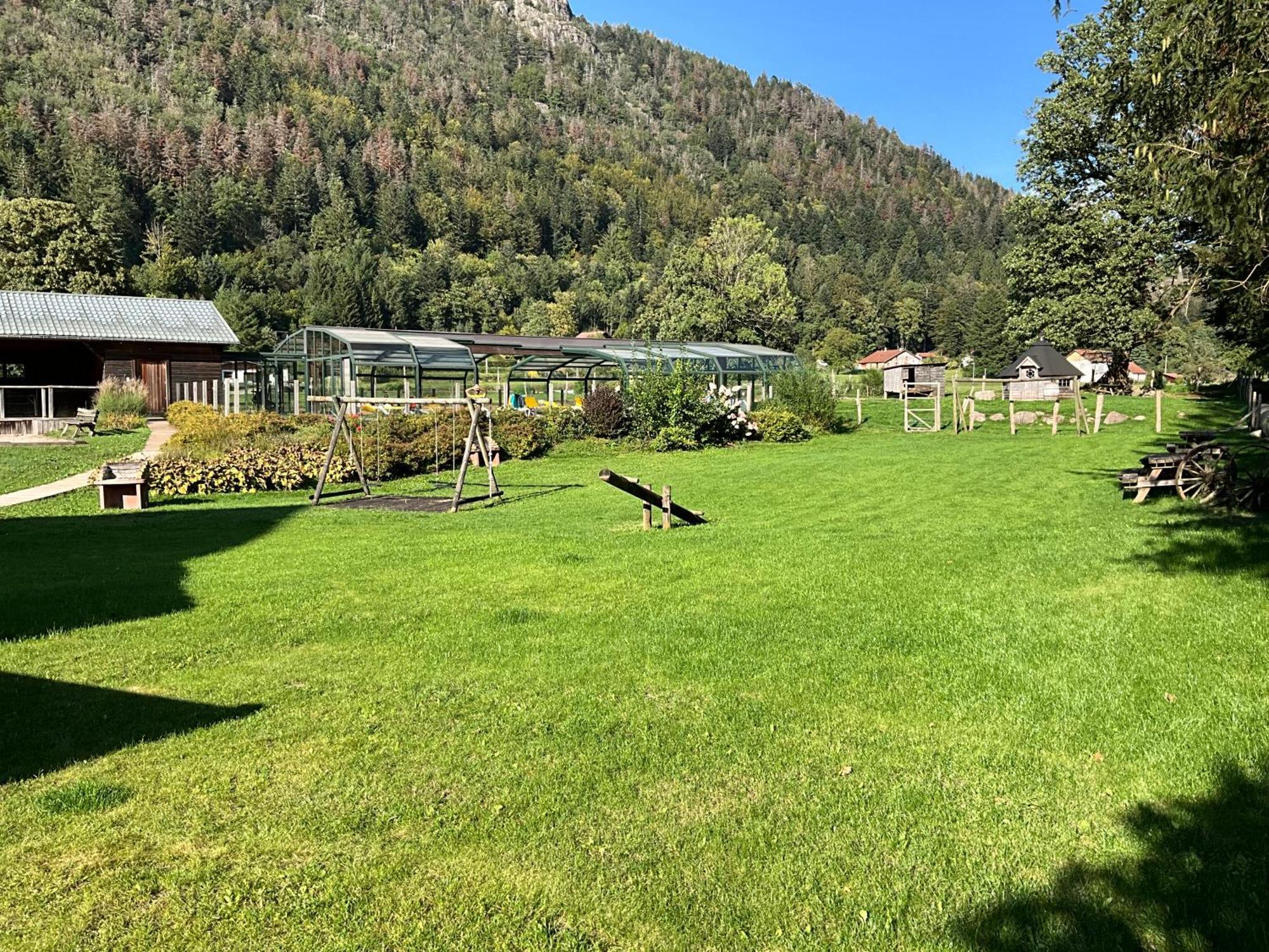 Rochesson Gite Roche Des Ducs Avec Piscine Toute L'Annee, Spa, Sauna, Hammam المظهر الخارجي الصورة