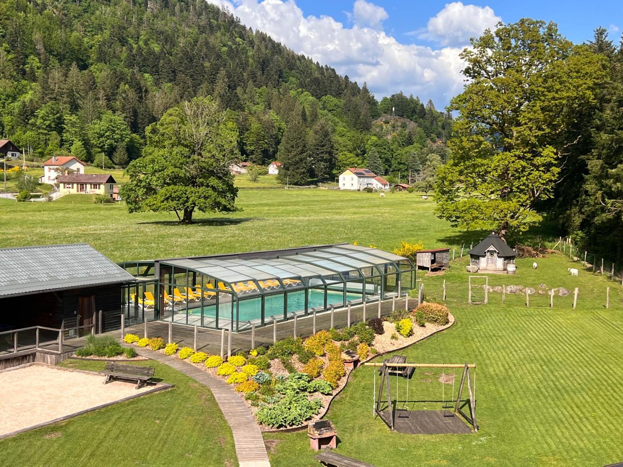 Rochesson Gite Roche Des Ducs Avec Piscine Toute L'Annee, Spa, Sauna, Hammam المظهر الخارجي الصورة